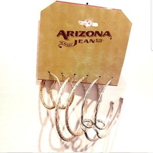 NWT Arizona Hoop earrings